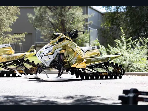2027 Polaris Patriot Boost RMK® Factory Edition 155 3.10 Burandt - Pro Build