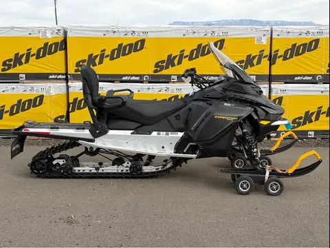 2026 Ski-Doo EXPEDITION SPORT 900 ACE Charger 1.5" E.S.