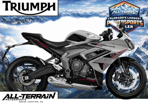 2026 Triumph Daytona 660 - Aluminum Silver / Sapphire Black